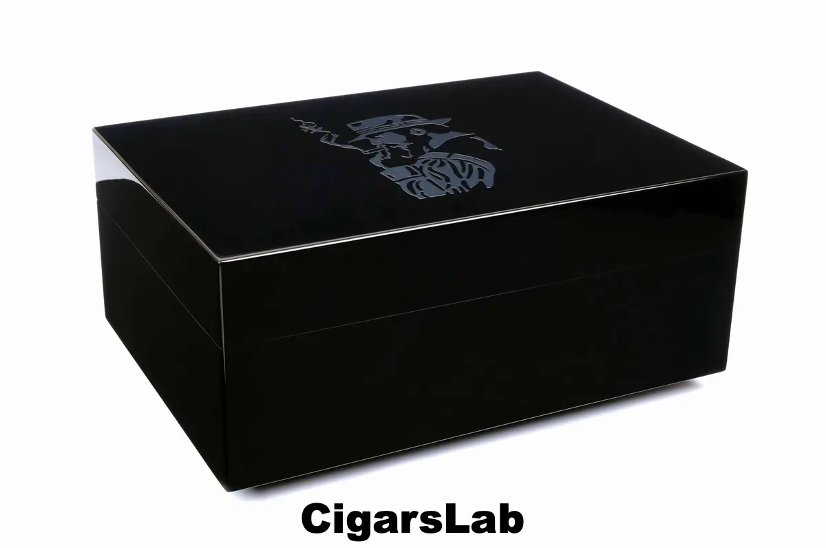 Хьюмидор Gentili Fumatore Argento на 50 сигар, Черный лак