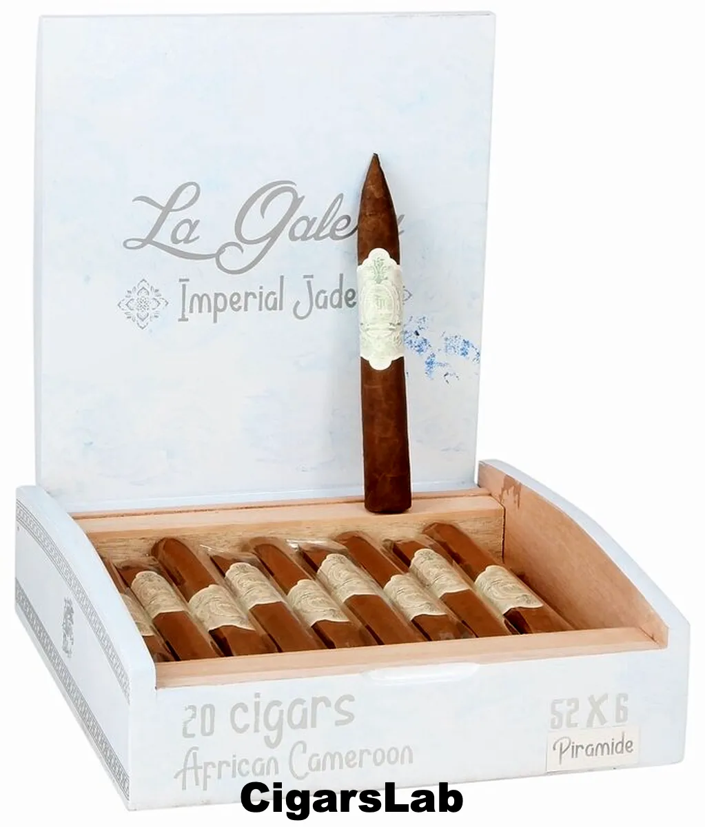 La Galera Imperial Jade Piramide